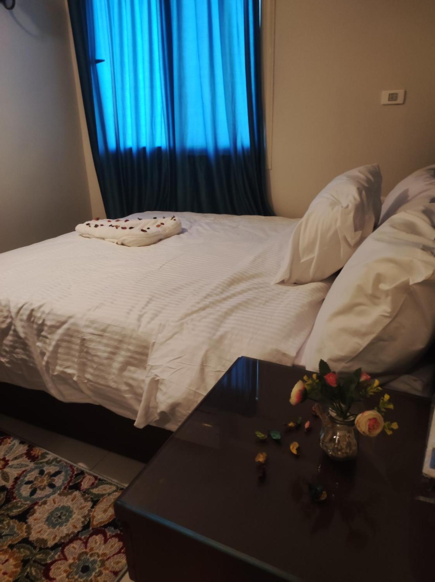 Pyramids Way Inn Kafret el-Gabal Extérieur photo