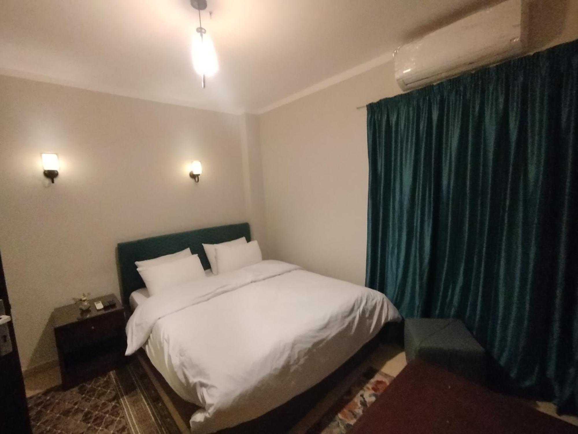 Pyramids Way Inn Kafret el-Gabal Extérieur photo