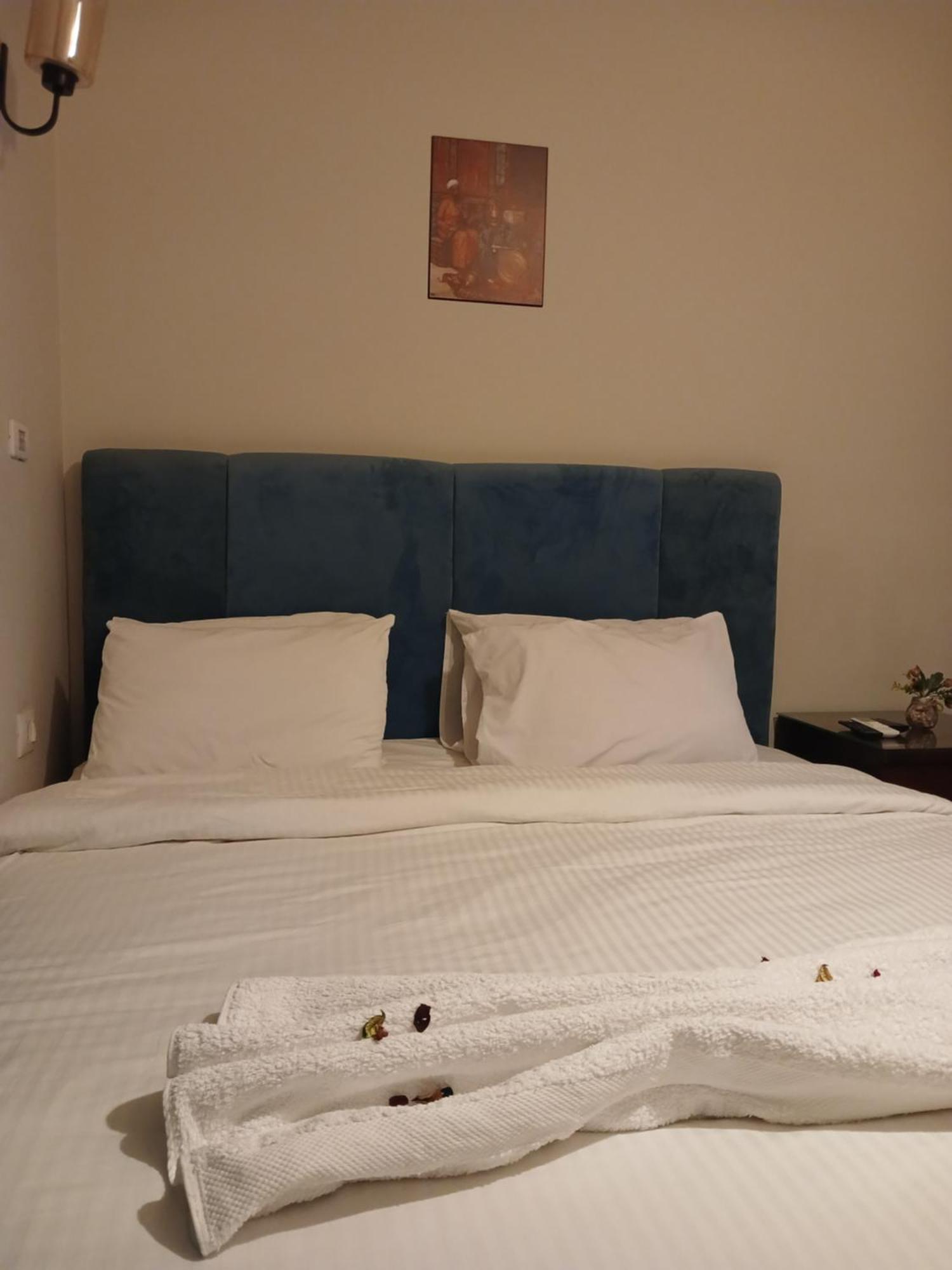 Pyramids Way Inn Kafret el-Gabal Extérieur photo