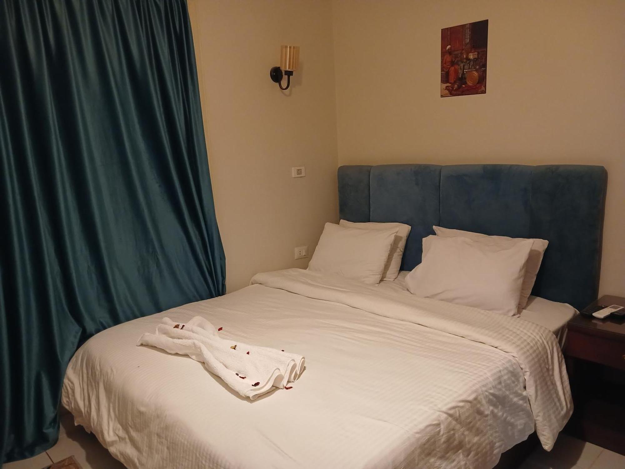 Pyramids Way Inn Kafret el-Gabal Extérieur photo
